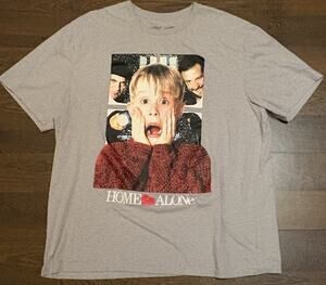 Home Alone Movie T-shirt Kevin McCallister Size Large 2016 Promo Sz XL